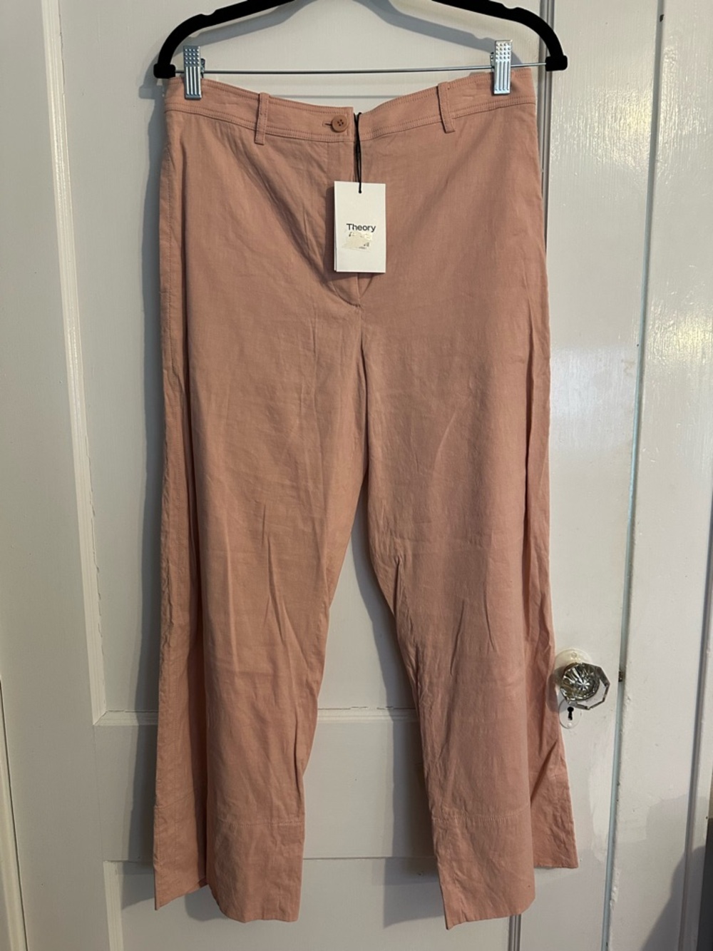 NWT. THEORY  Blush Pink Straight-Leg Pants